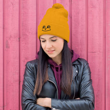 Load image into Gallery viewer, Pom-Pom Beanie grin