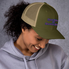 Load image into Gallery viewer, Trucker Cap BLK history 5