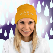 Load image into Gallery viewer, Pom-Pom Beanie